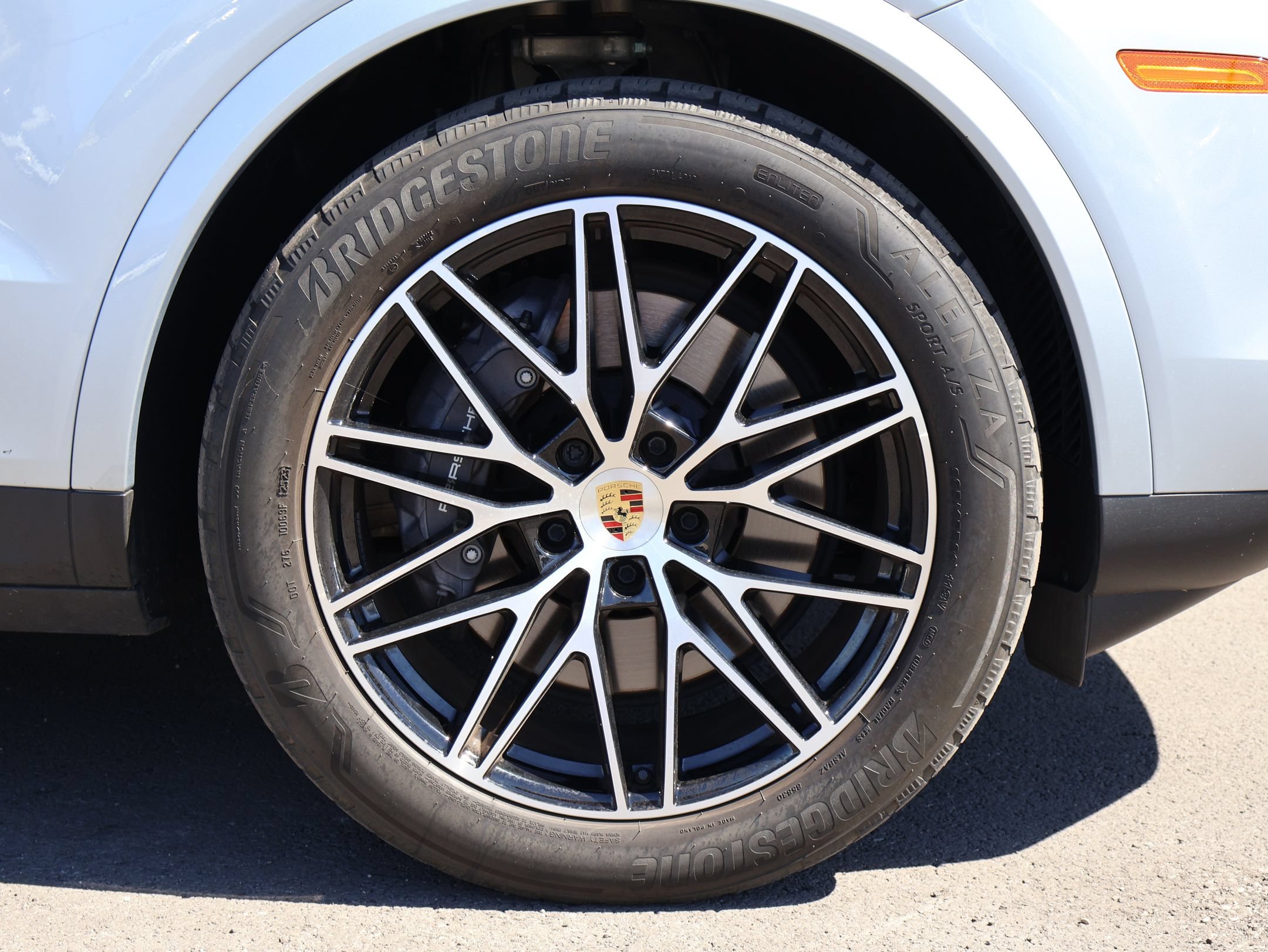 Used 2024 Dolomite Silver Metallic Porsche  image 12