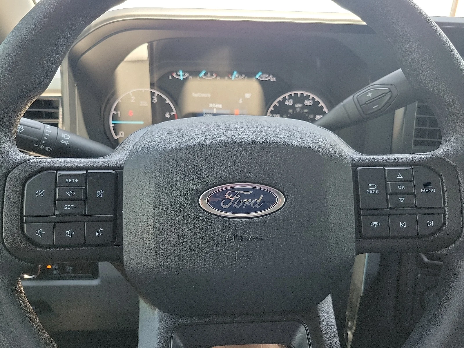 New 2025 Antimatter Blue Metallic Ford F-350&reg; XL image 16