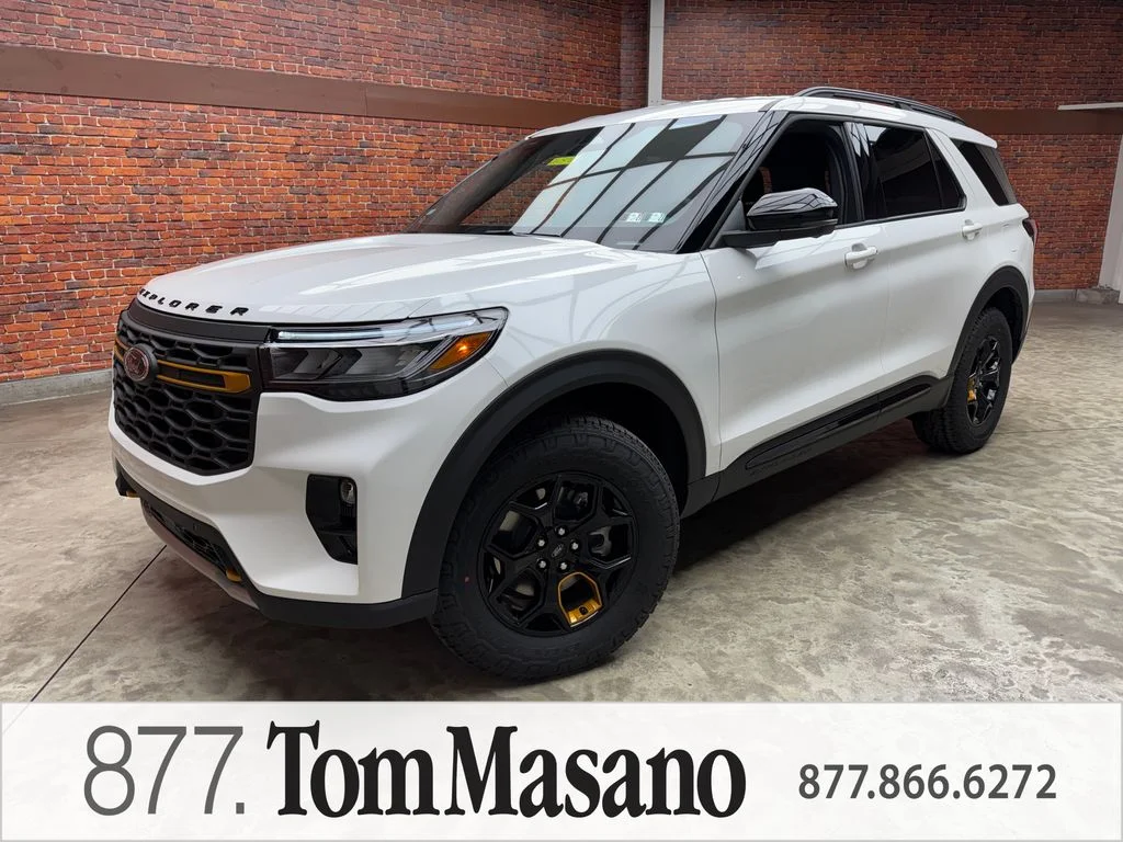New 2026 Star White Metallic Tri-Coat Ford Tremor® image 1