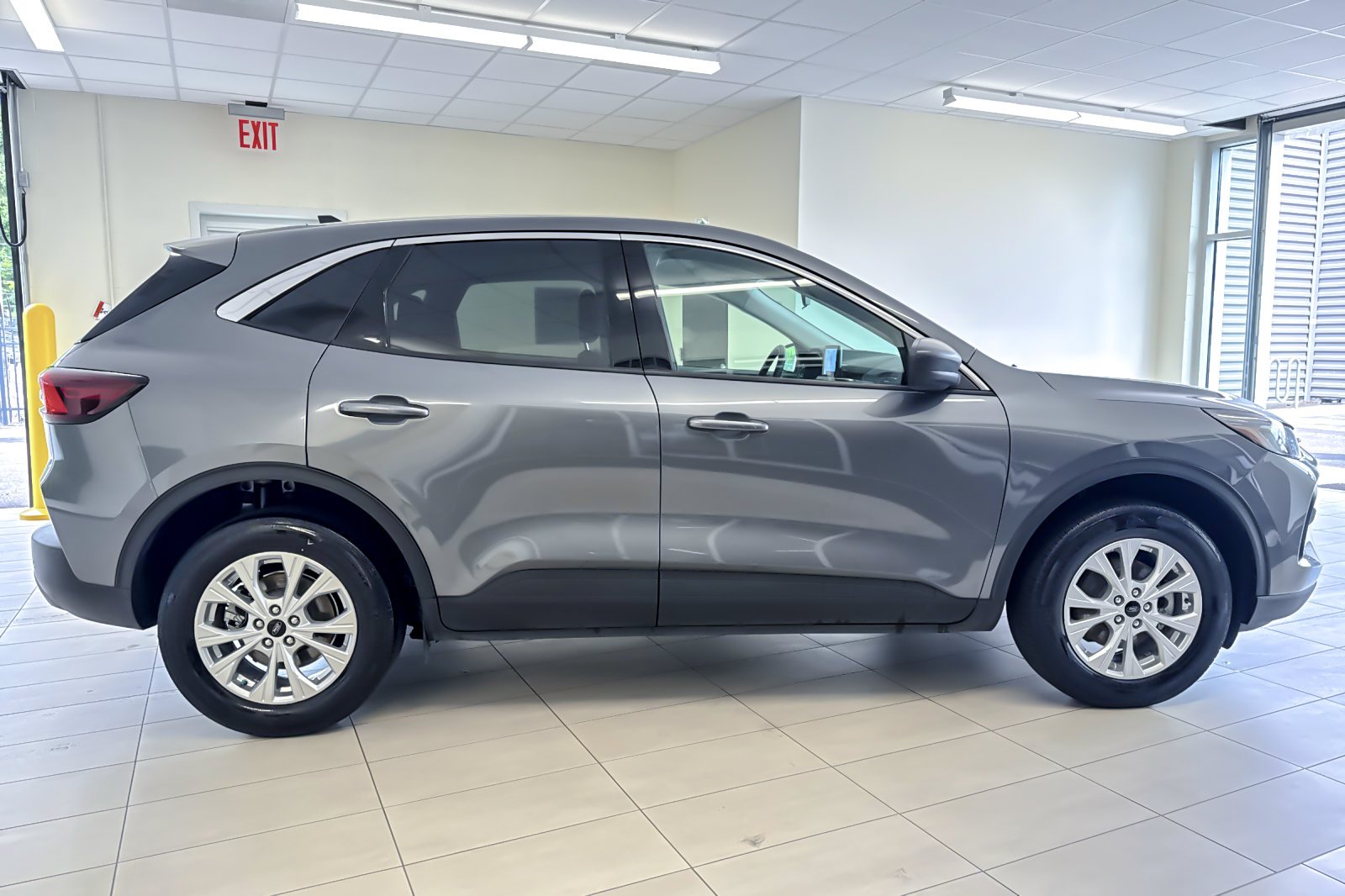 Certified Used 2024 Carbonized Gray Metallic Ford Active image 3