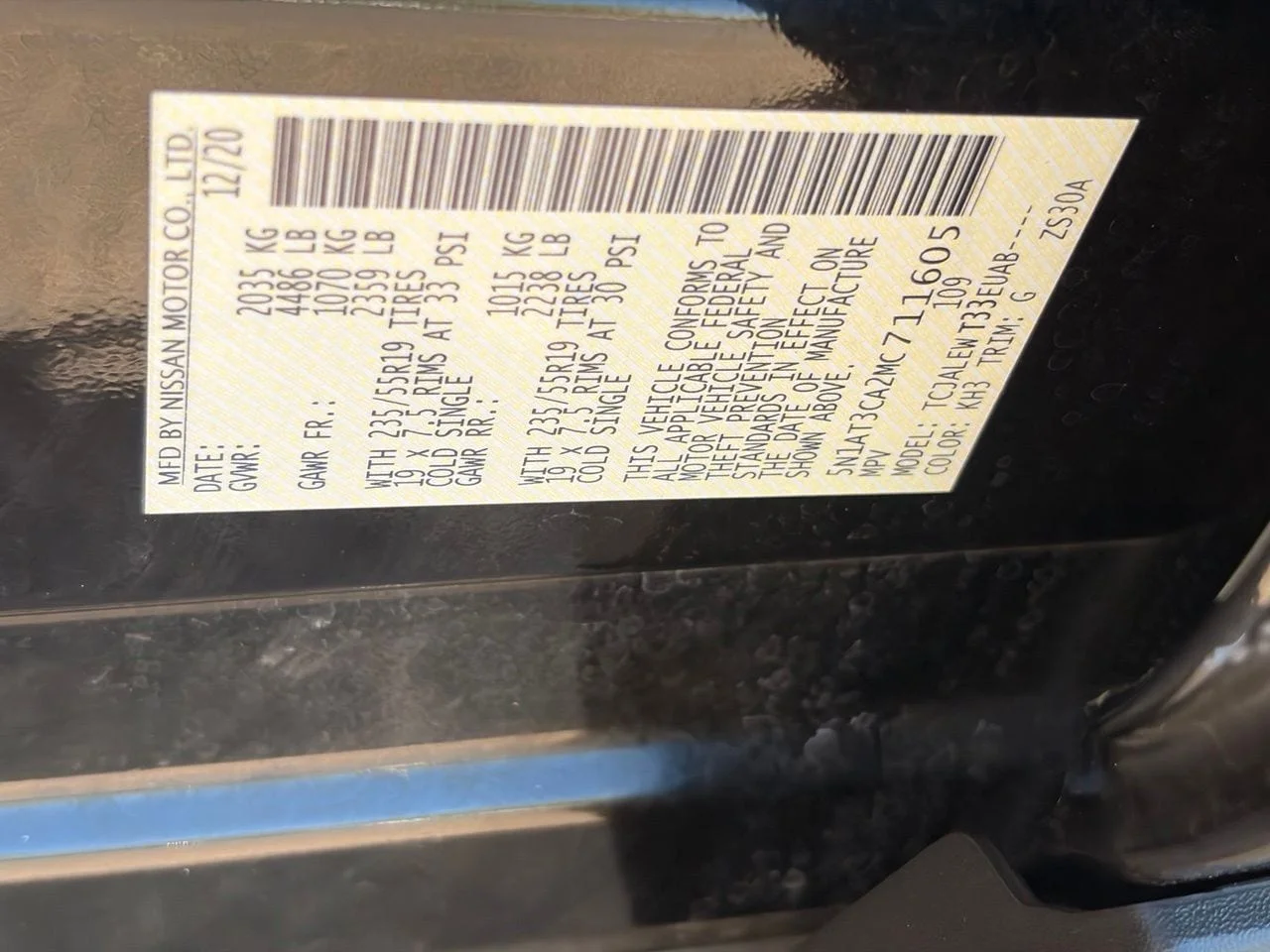 Used 2021 Super Black Nissan SL image 32