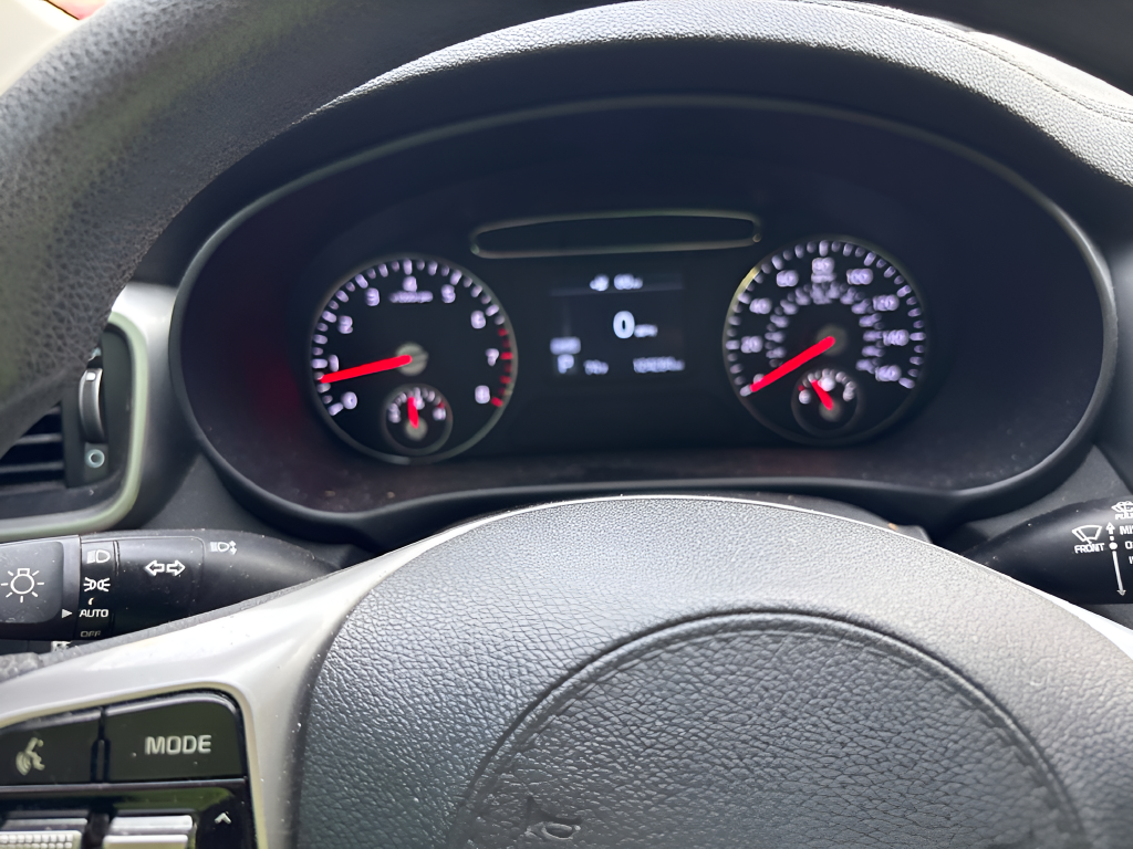 Used 2020 Red Kia LX image 26