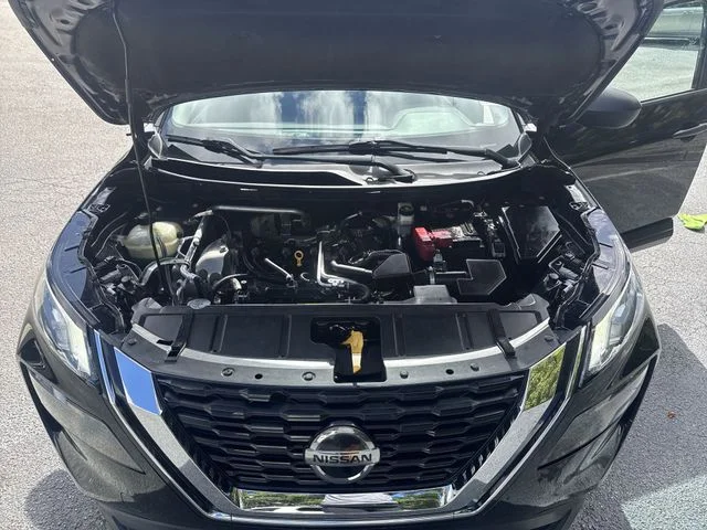 Used 2021 Black Nissan S image 29