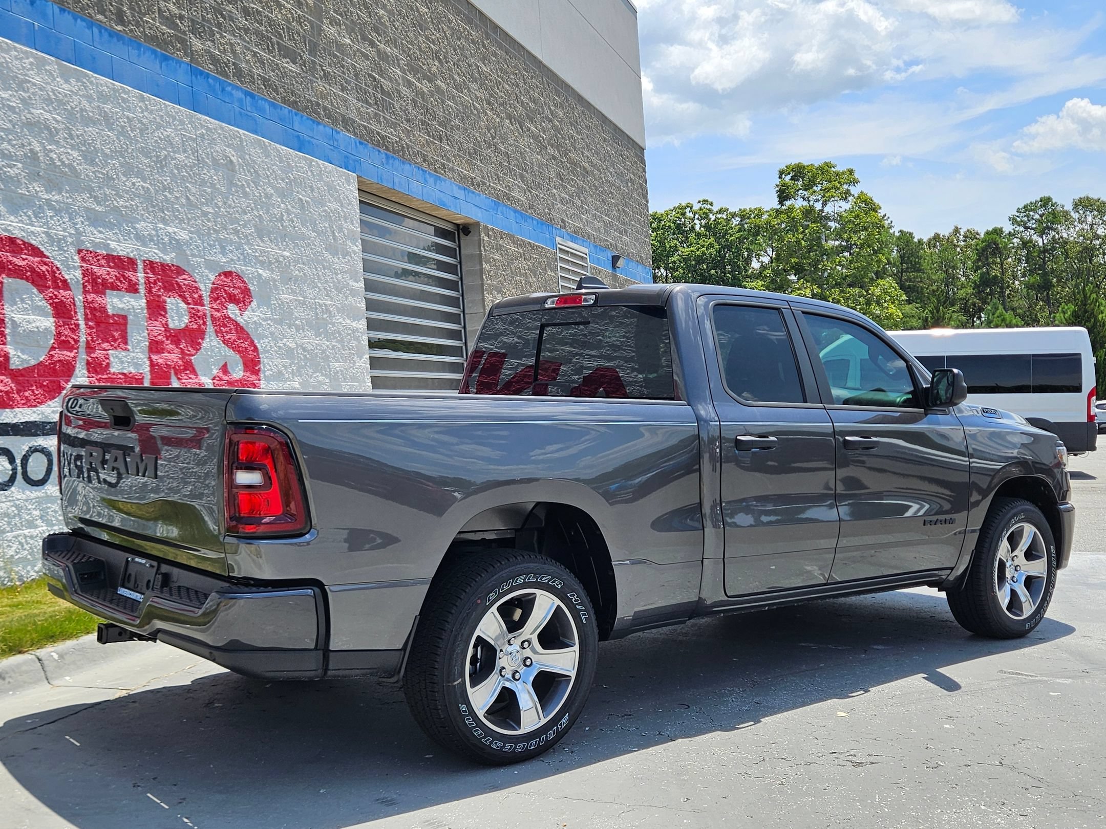 New 2026 Granite Crystal Metallic Clear-Coat Exterior Paint RAM Express image 7