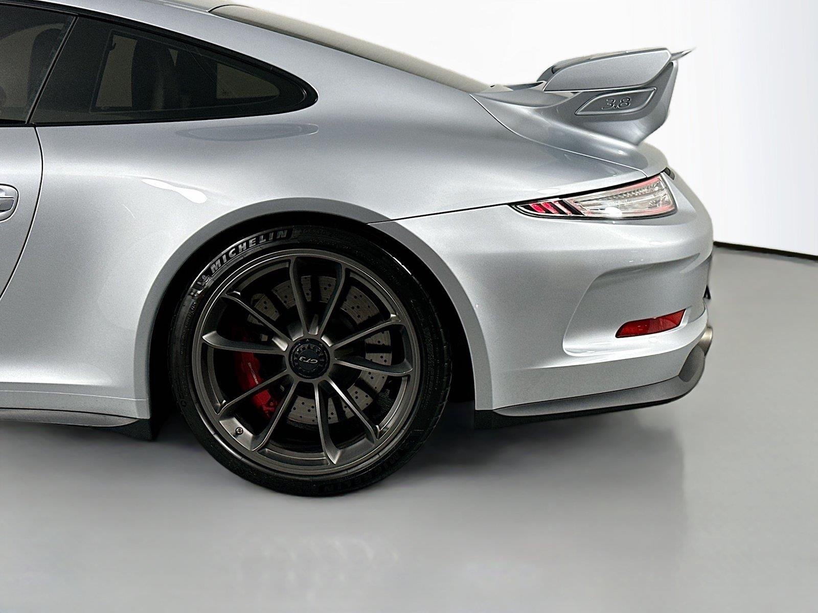 Certified Used 2015 Rhodium Silver Metallic Porsche GT3 image 12