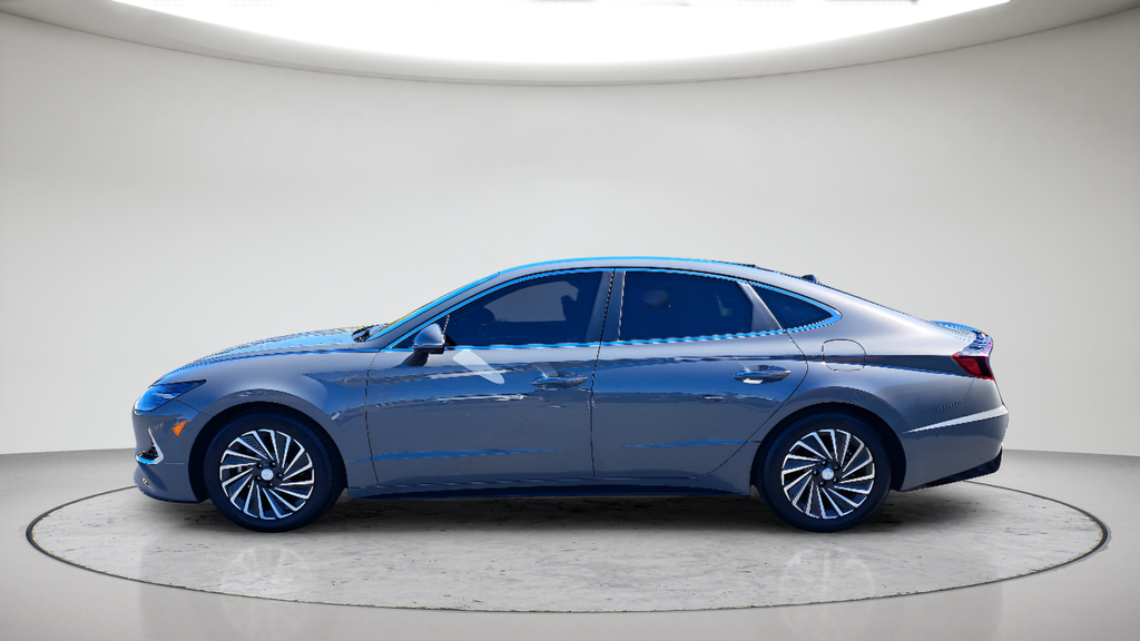 Used 2022 Gray Hyundai Limited image 2