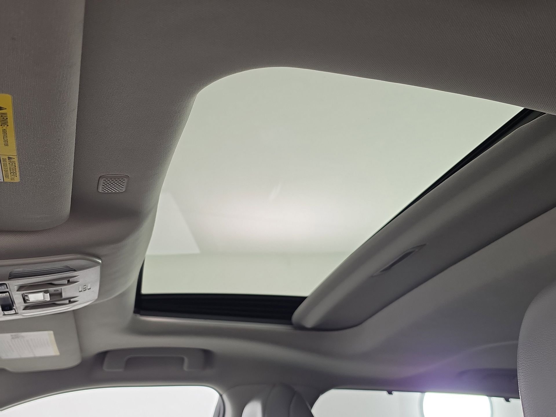 Used 2022 Silver Toyota XLE image 32