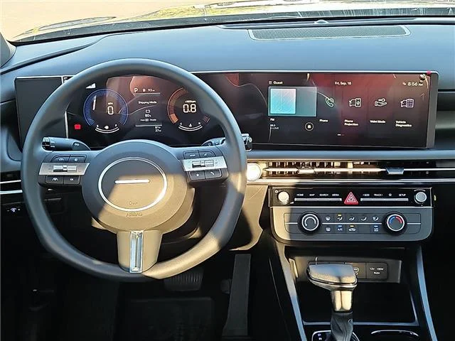 New 2027 Hampton Gray Hyundai SE image 11