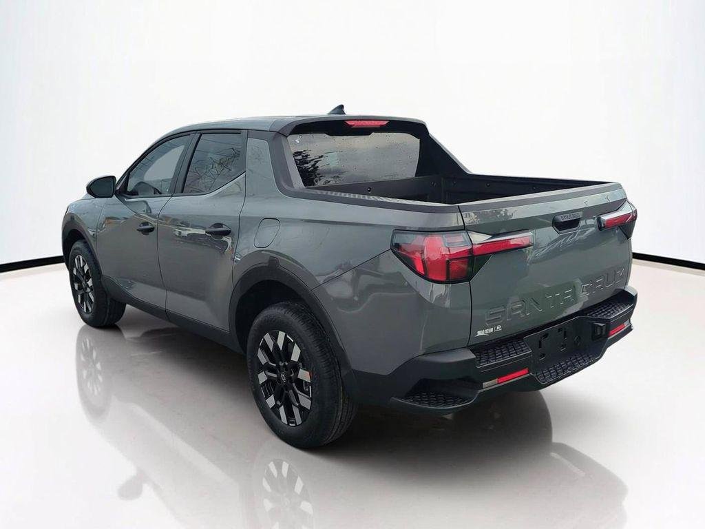New 2027 Gray Hyundai SE FWD image 7