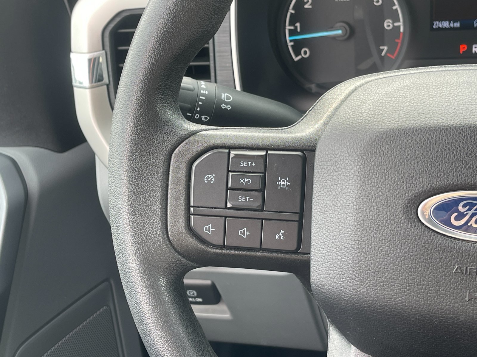 Used 2021 White Ford XLT image 25