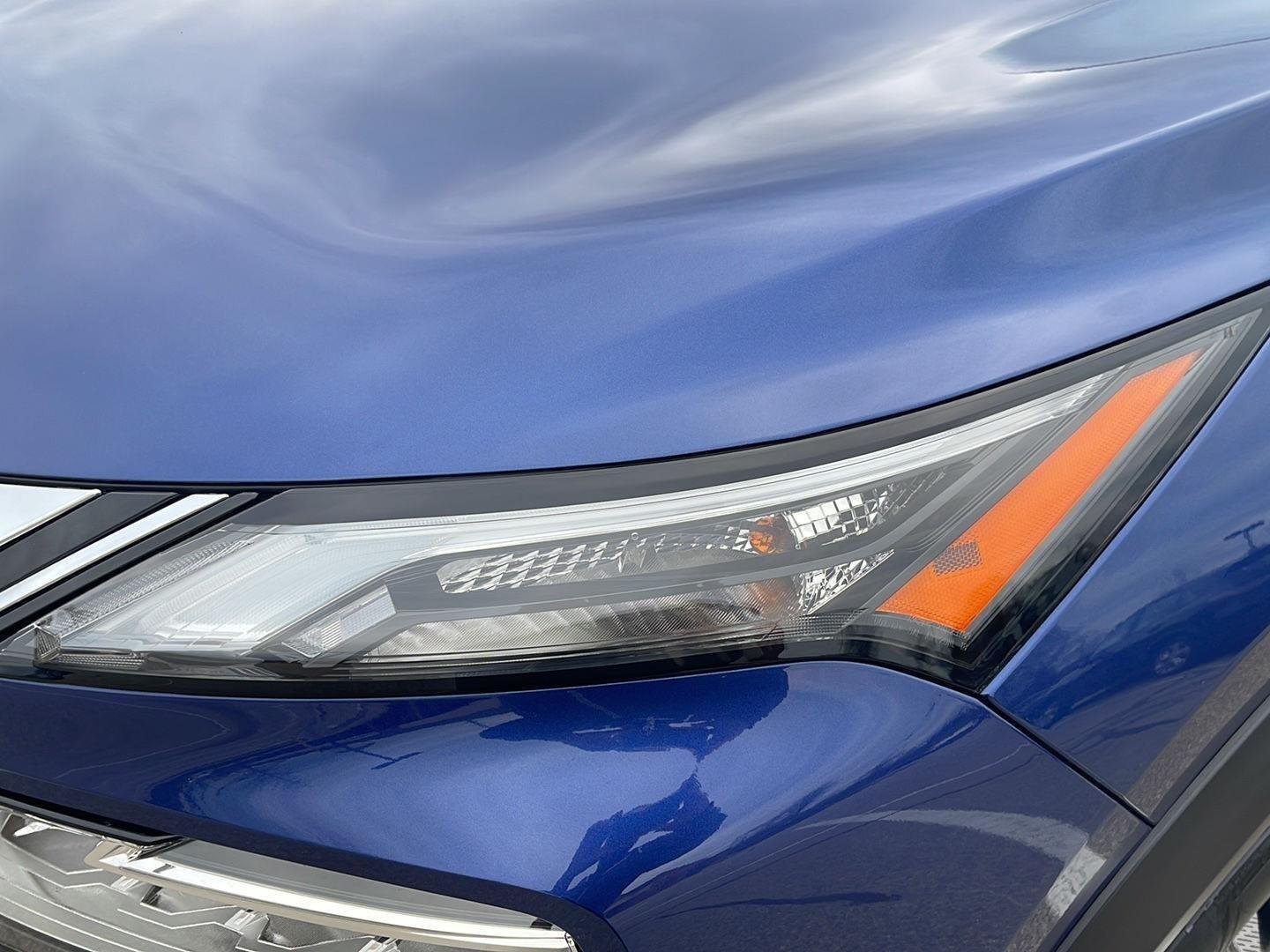 2022 Nissan Rogue SV - Photo 9
