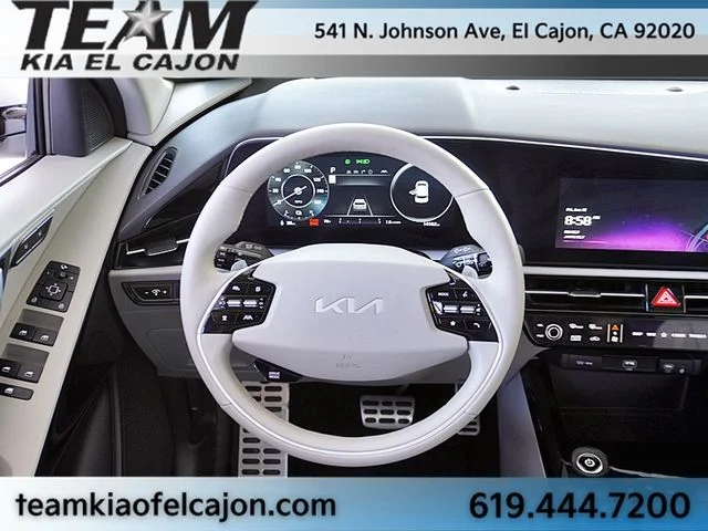 Certified Used 2023 White Kia Wave image 20