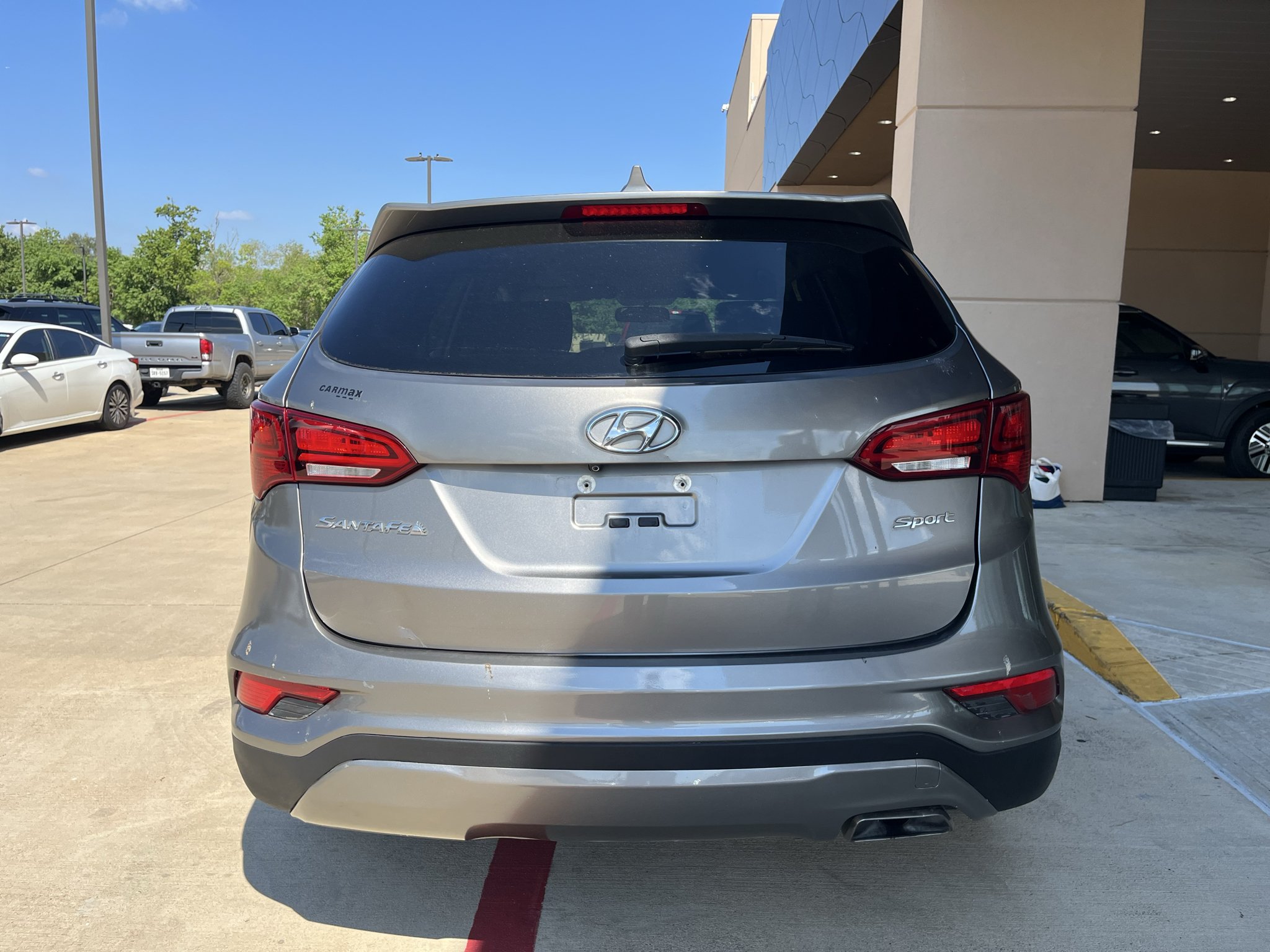 Used 2017 Mineral Gray Hyundai 2.4L image 6