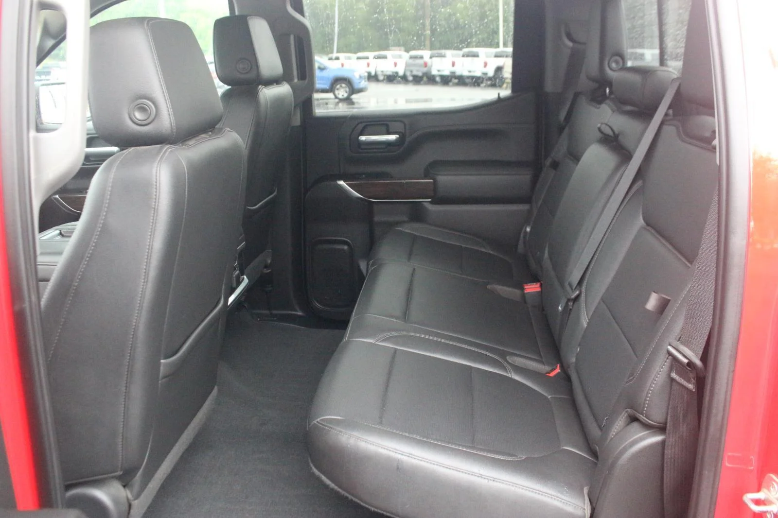 Used 2019 CARDINAL RED GMC SLT image 39