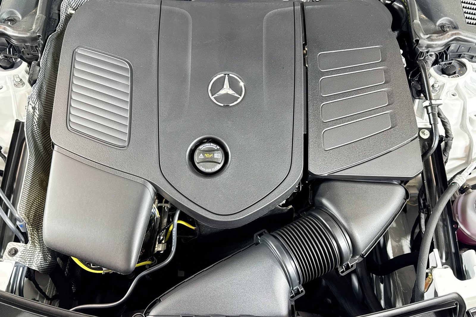 New 2026 Polar White Mercedes-Benz C 300 image 28