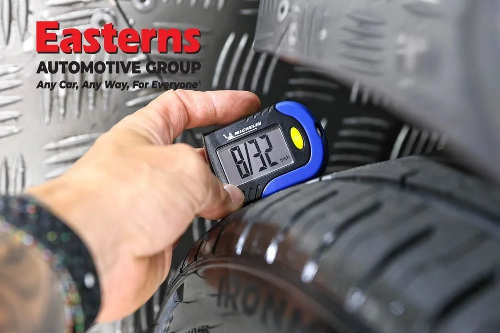 Used 2023 Gray Nissan SR image 29