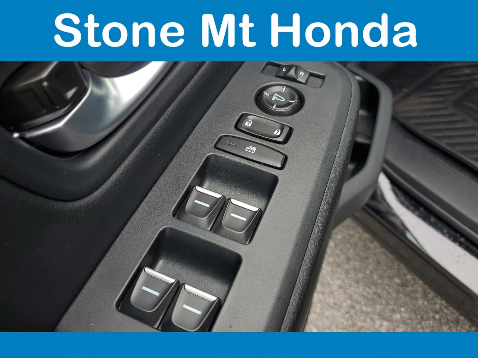 Used 2025 Crystal Black Pearl Honda EX-L image 21
