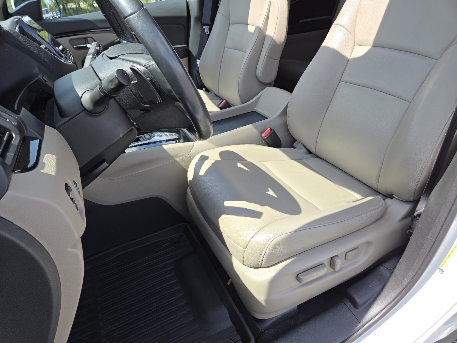 2022 Honda Pilot Touring - Photo 26