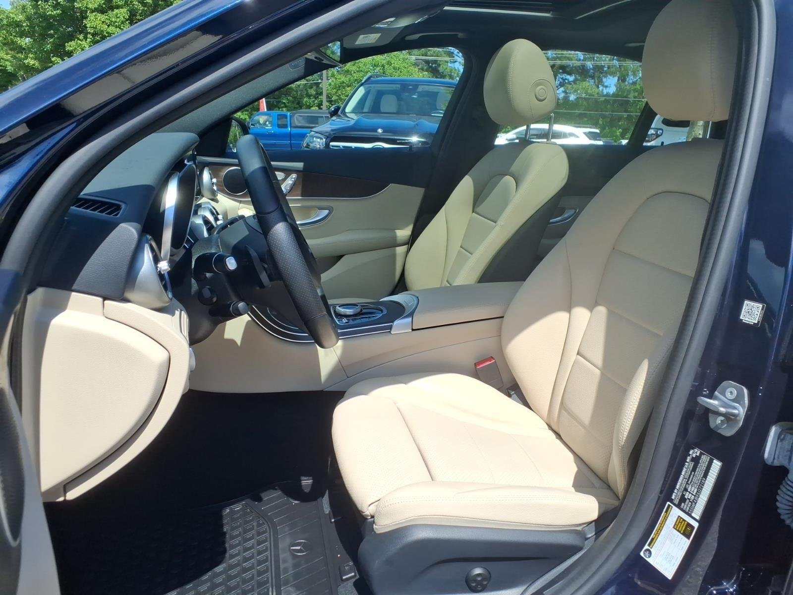 Used 2018 Lunar Blue Metallic Mercedes-Benz C 300 image 15