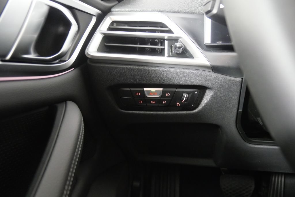 2025 BMW 4 Series 430i - Photo 19
