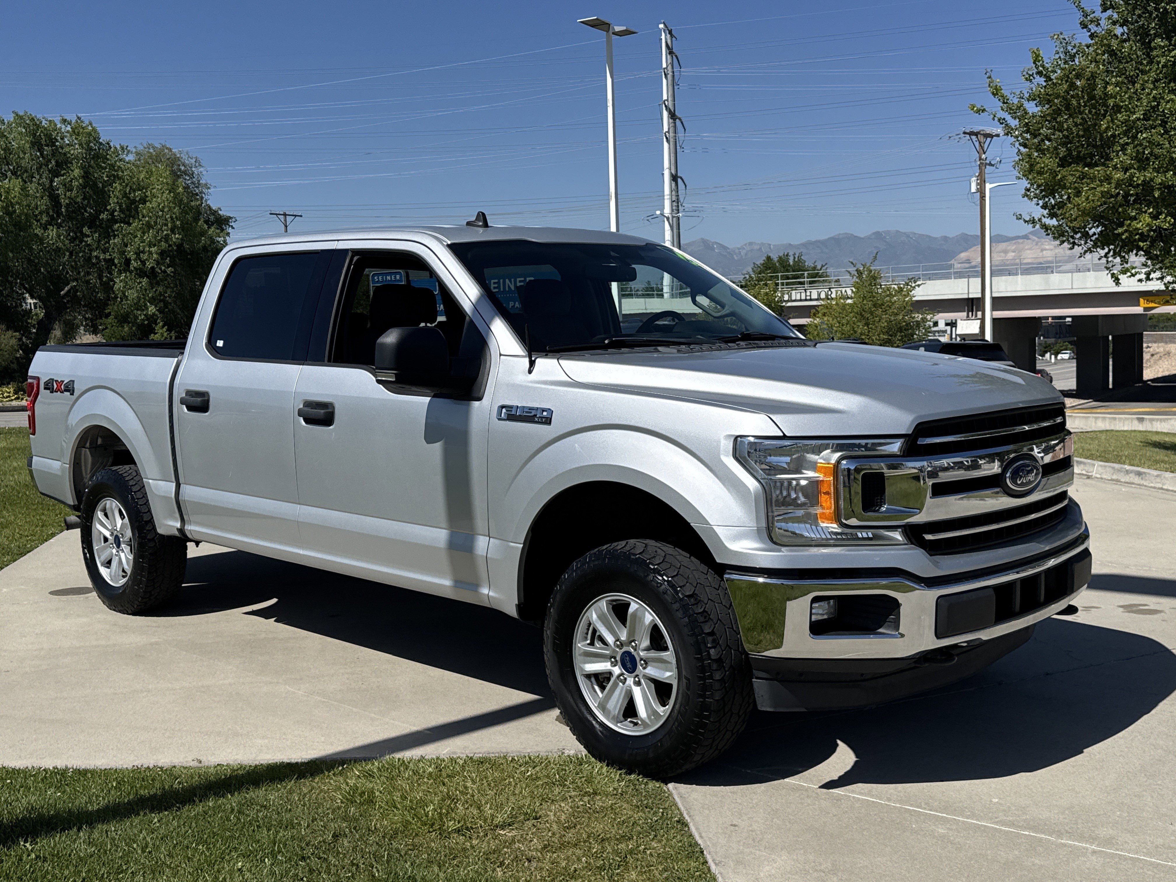 Used 2019 Ingot Silver Ford XLT image 8