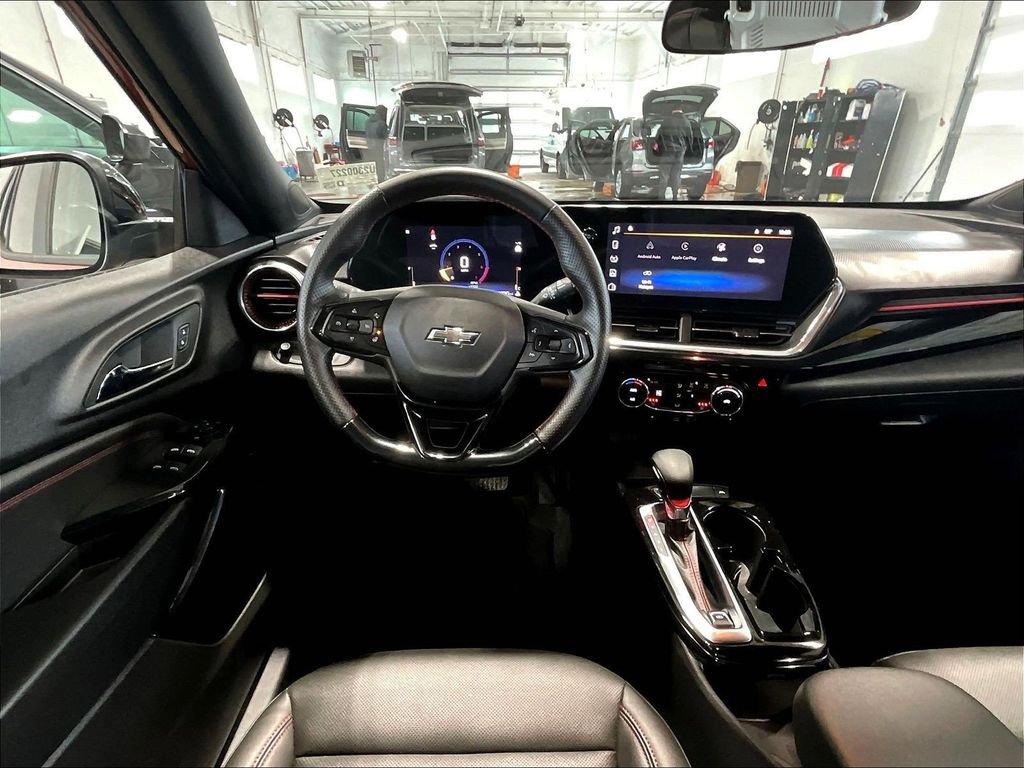 Used 2024 Red Chevrolet 2RS image 17