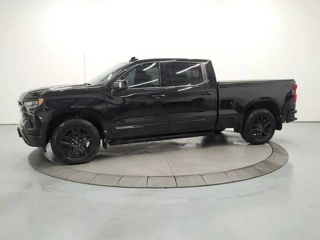 Used 2024 Black Chevrolet High Country image 4