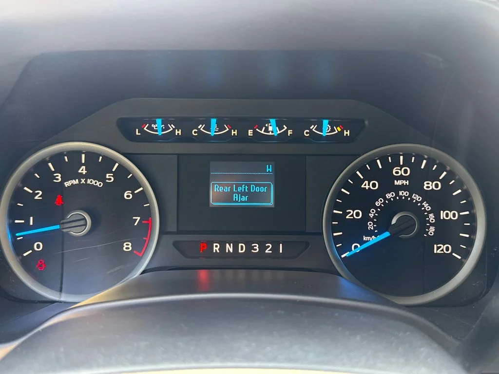 Used 2017 Ingot Silver Ford XLT image 21