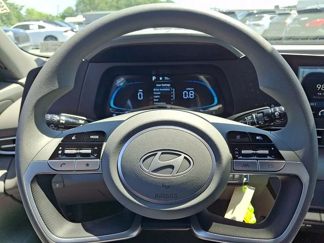 New 2026 White Hyundai SE image 15