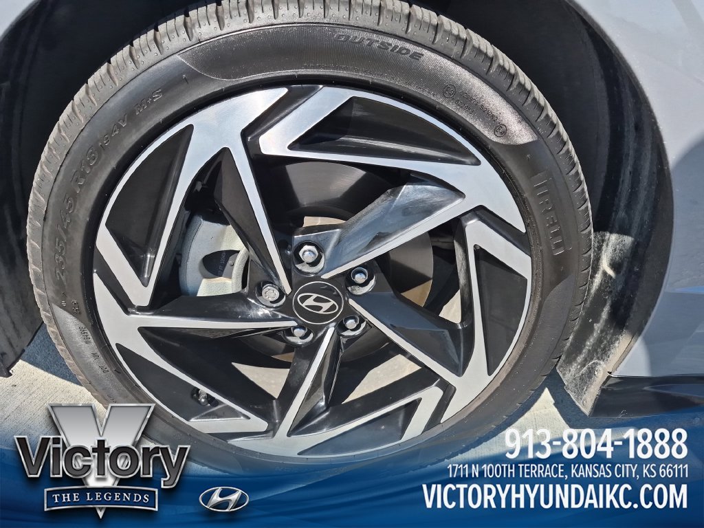 Certified Used 2024 Blue Hyundai SEL image 27