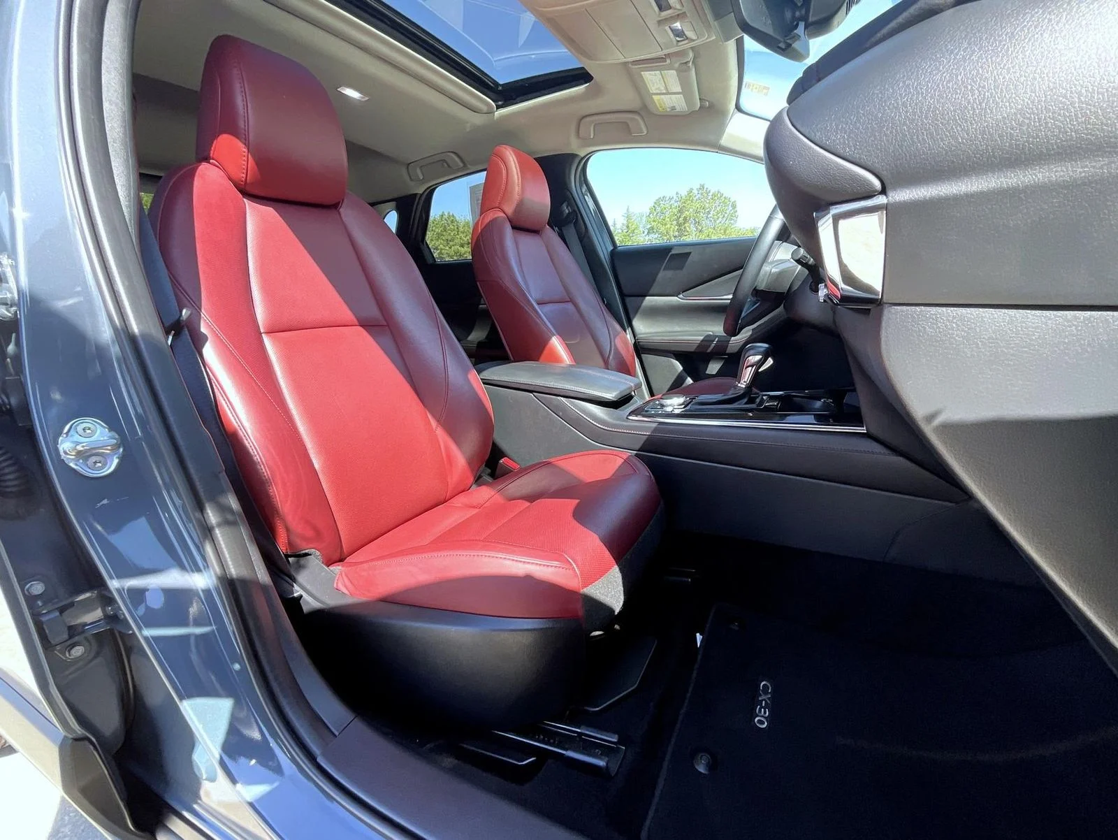 Used 2025 Gray Mazda 2.5 S Carbon Edition image 16