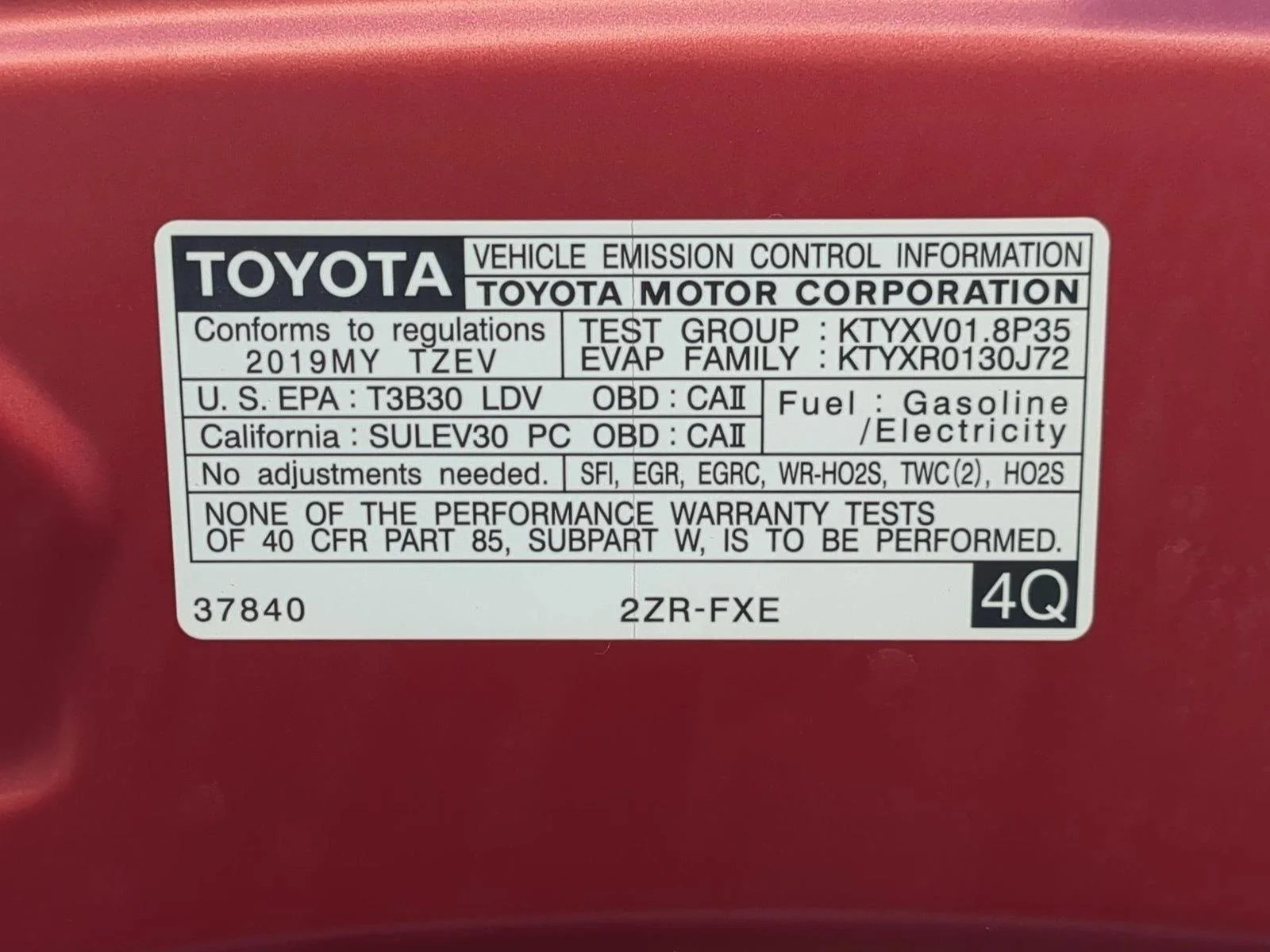 Used 2019 Hypersonic Red Toyota Premium image 25