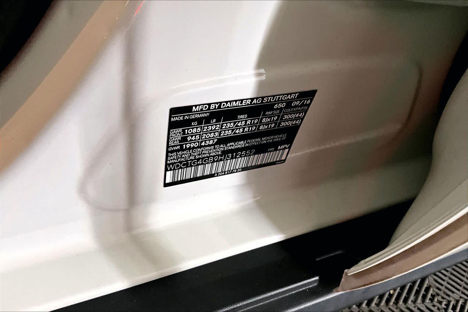 Used 2017 Cirrus White Mercedes-Benz GLA 250 image 31