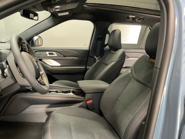 New 2026 Vapor Blue Metallic Ford Tremor® image 16