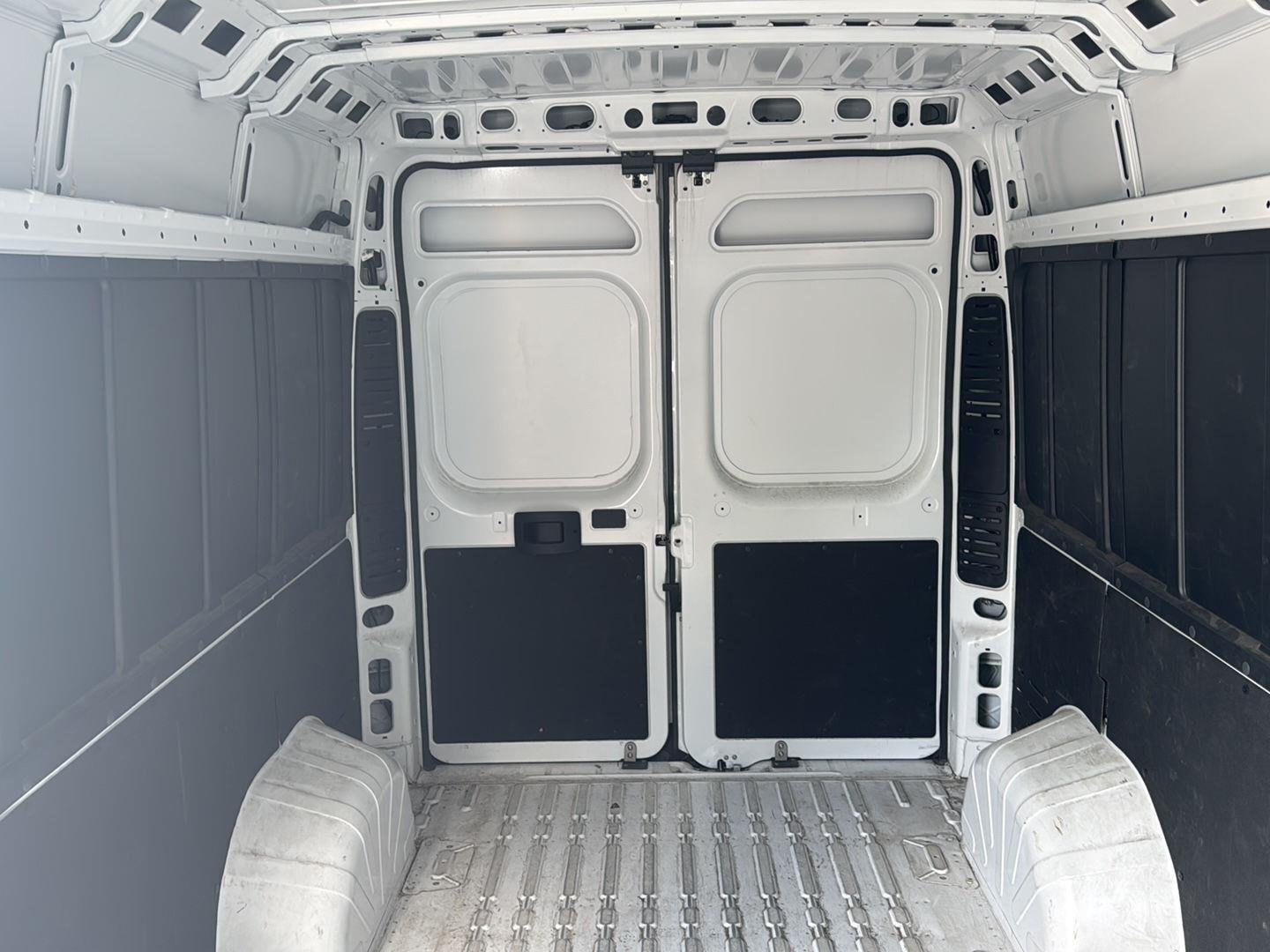 Used 2026 Bright White Clearcoat Ram Tradesman image 4
