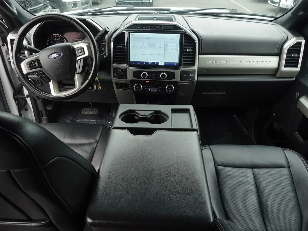 Used 2022 Oxford White Ford Lariat image 23