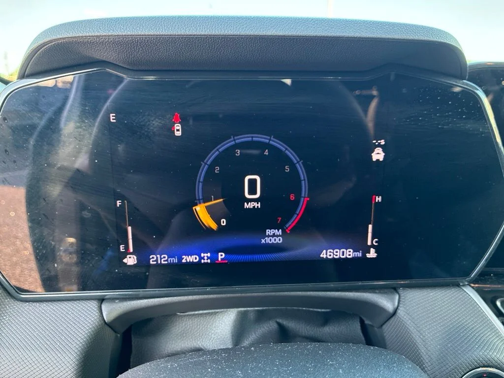 Used 2025 Gray Chevrolet LT image 15