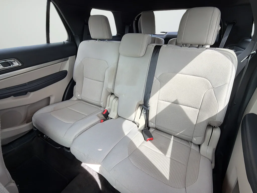 Used 2018 Red Ford XLT image 44