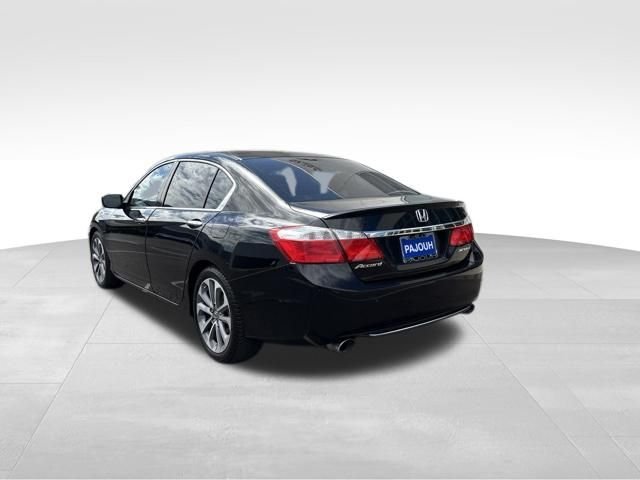 Used 2015 Black Honda Sport image 5