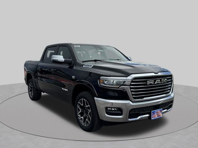 New 2026 Diamond Black Crystal Pearl-Coat Exterior Paint RAM Laramie image 9