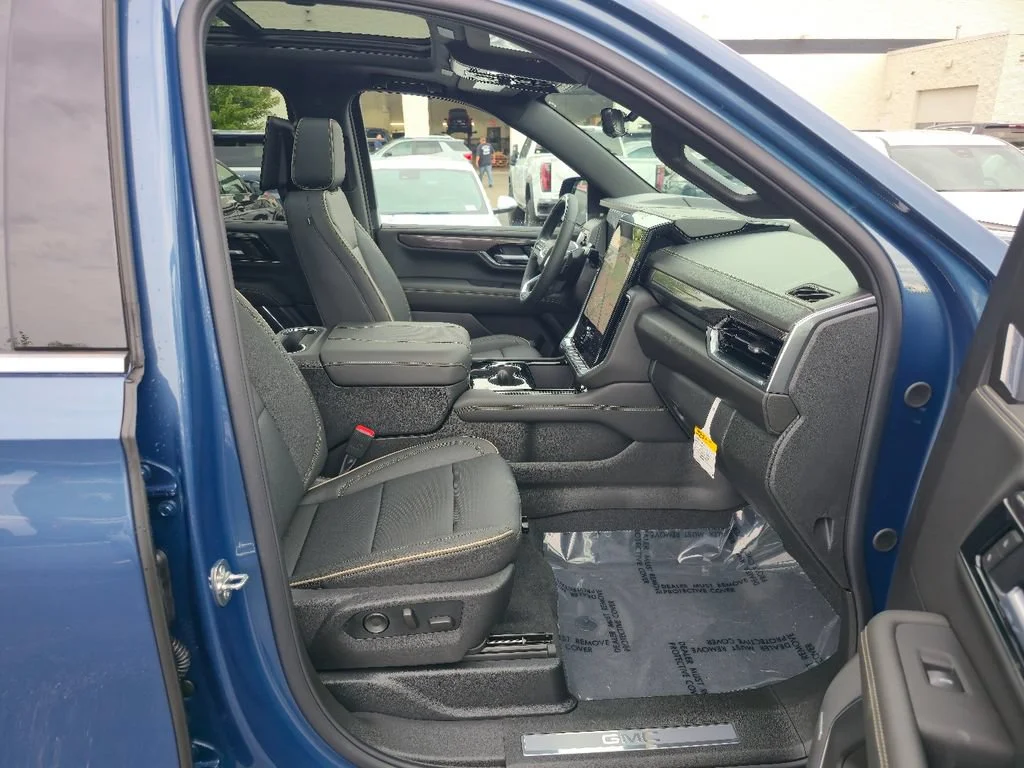 2026 GMC Yukon XL Elevation - Photo 30