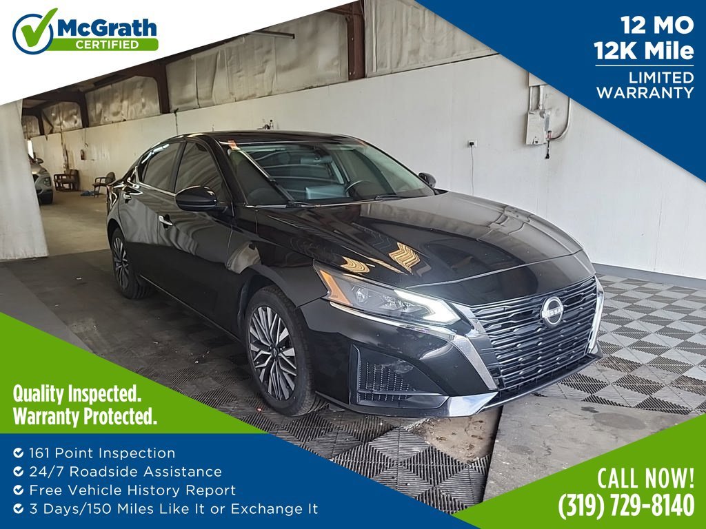 Used 2023 Black Nissan 2.5 SV image 1