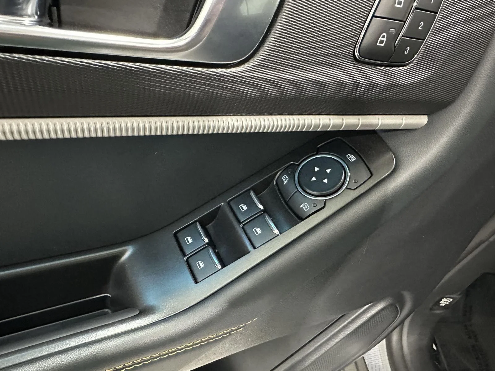 Used 2026 Space White Metallic Ford Tremor image 18