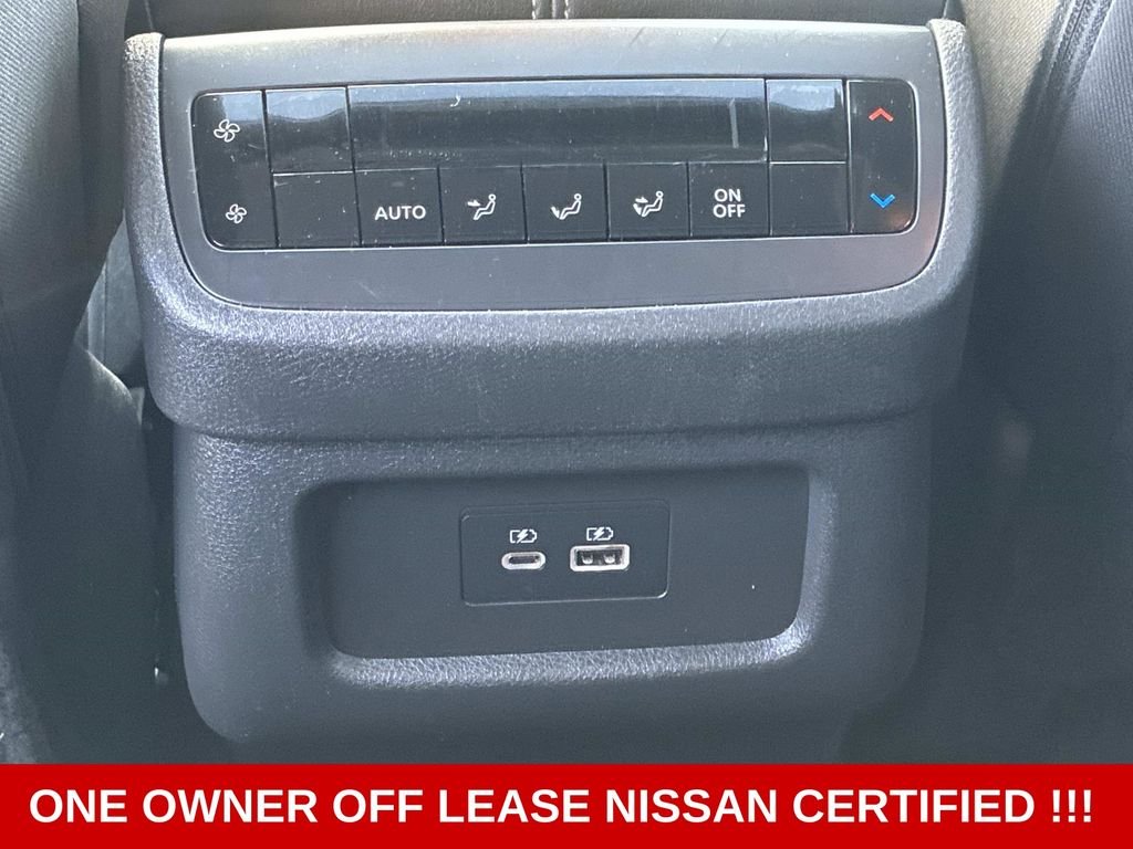 Used 2023 White Nissan SV image 17