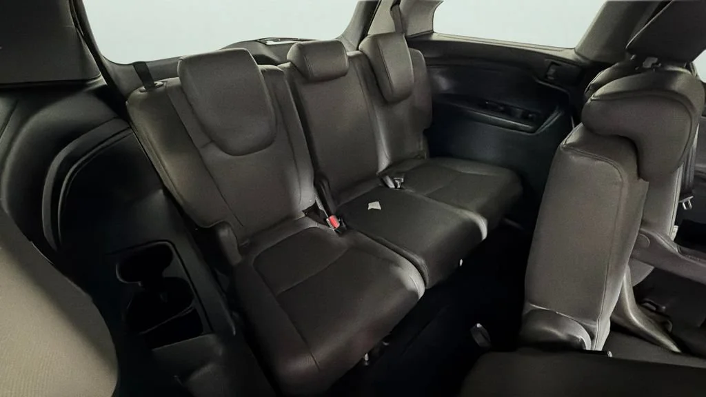 Used 2019 White Honda EX-L image 35