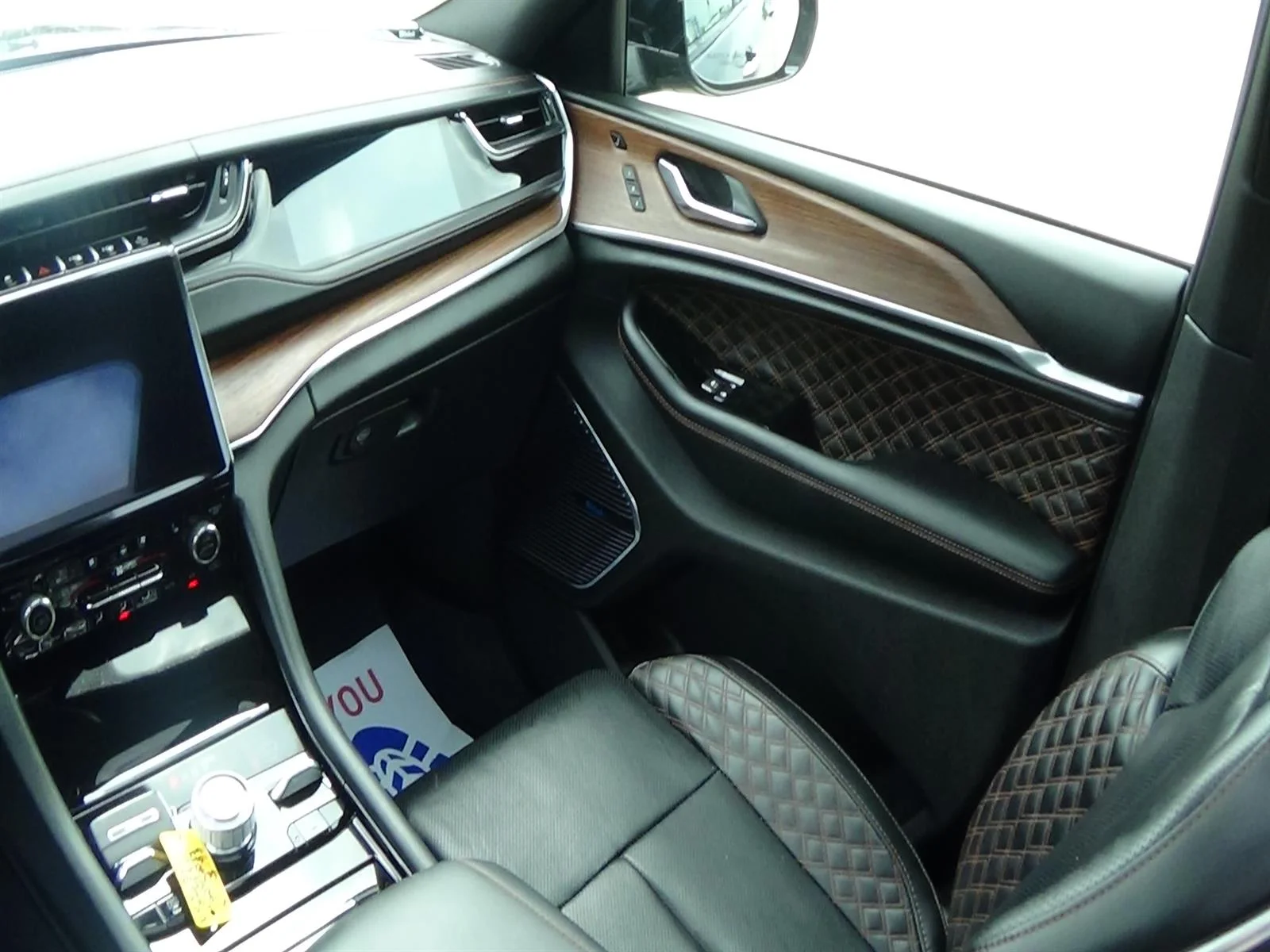 Used 2025 Diamond Black Crystal Pearl Coat (pxj) Jeep Summit image 15