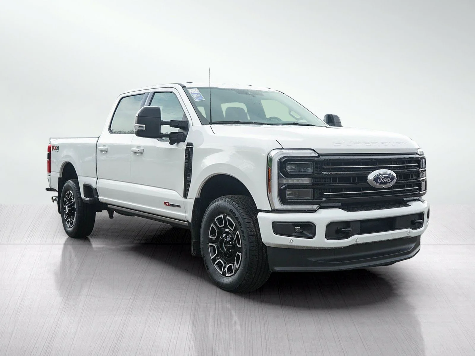 Used 2025 Star White Metallic TC Ford Platinum image 7