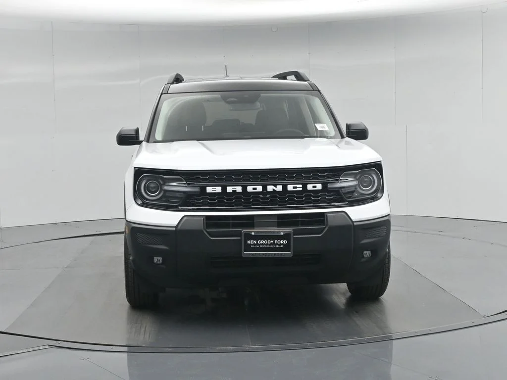New 2026 Oxford White Ford Outer Banks image 27