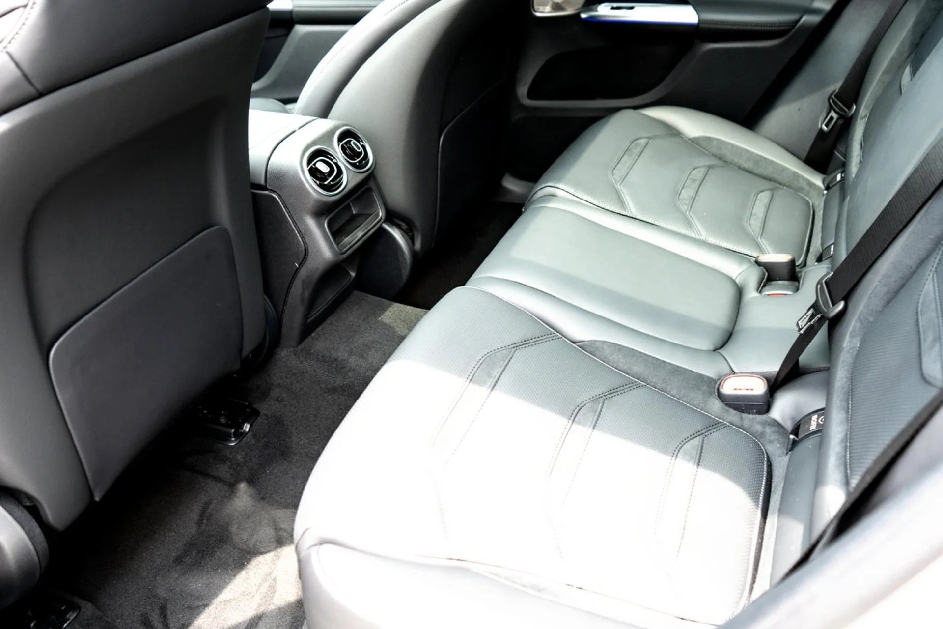 New 2025 Manufaktur Moon Mercedes-Benz AMG® GLC 63 S E Performance image 29