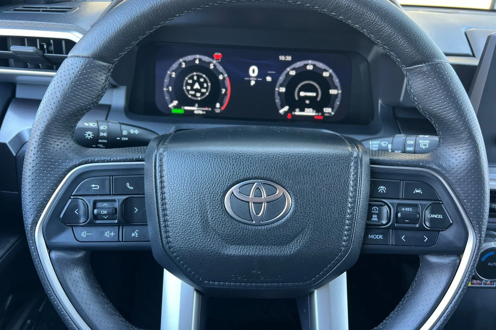 2025 Toyota 4Runner TRD Off-Road - Photo 24